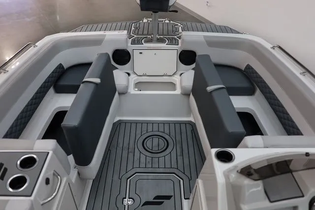 Slide: The Image of Starcraft SVX 191 OB 2026 - 35