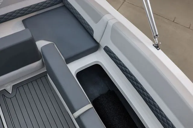 Slide: The Image of Starcraft SVX 191 OB 2026 - 36