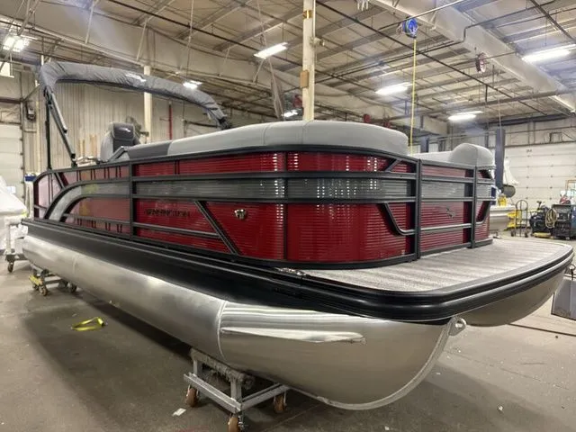 Slide: The Image of Bennington 22 S SWINGBACK 2026 - 1