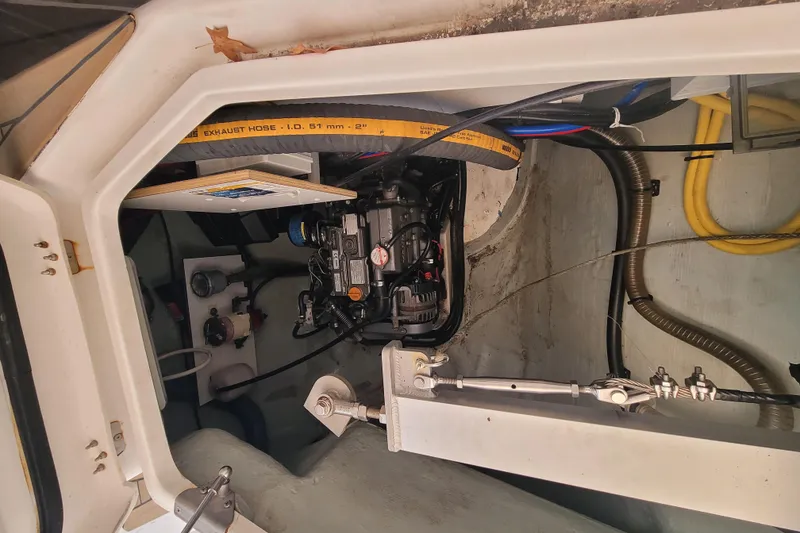 Slide: The Image of Port Engine Compartment - 38