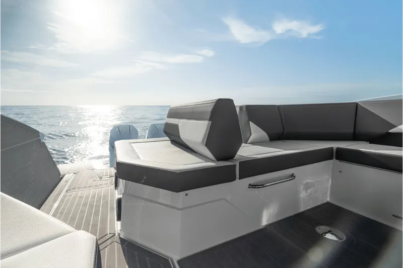 Slide: The Image of Cruisers 38 GLS OB 2026 - 61