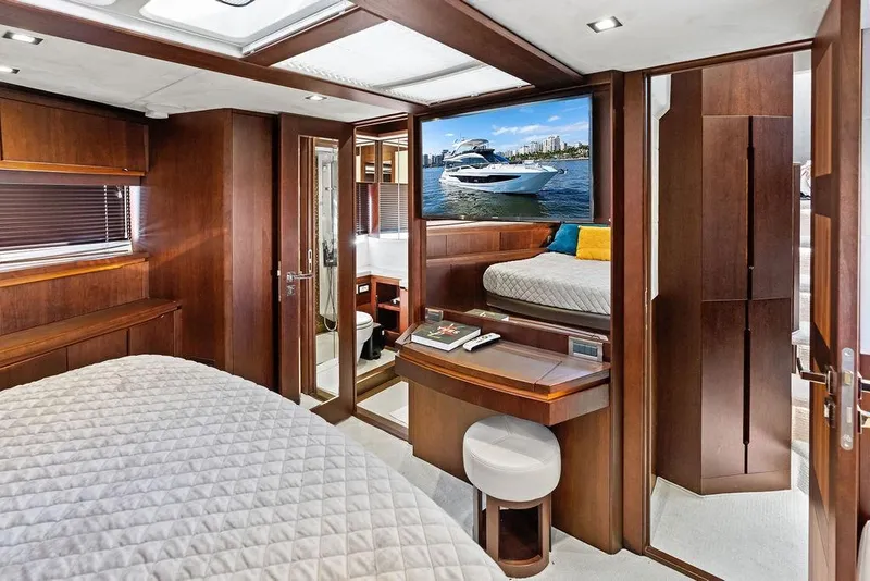 Slide: The Image of Luxurious interior of 2018 Galeon 640 Fly yacht with elegant wood finishes. - 77