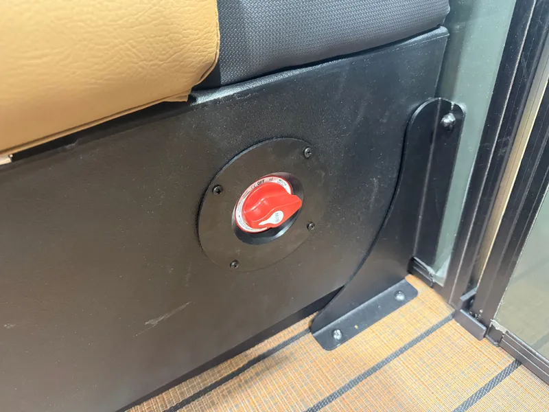 Slide: The Image of Bentley Pontoons Legacy 220 Navigator DL Quad Lounge 2026 - 26