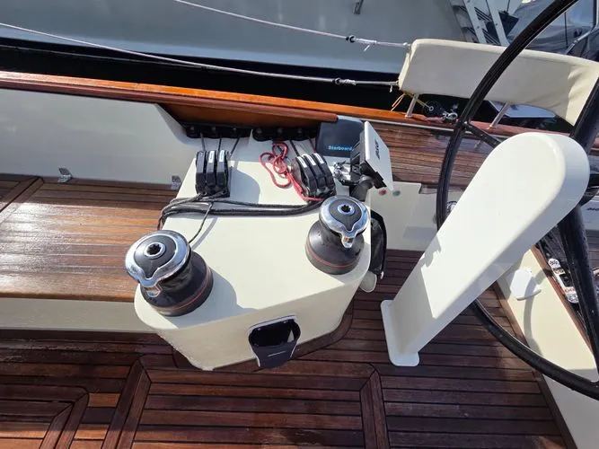 Slide: The Image of 2018 Tofinou 12 - Image 10 - 10