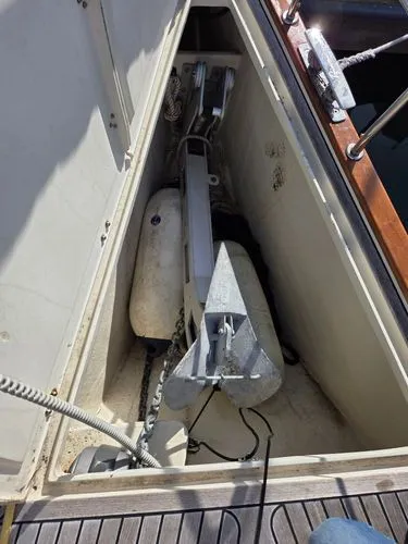 Slide: The Image of 2018 Tofinou 12 - Image 21 - 21