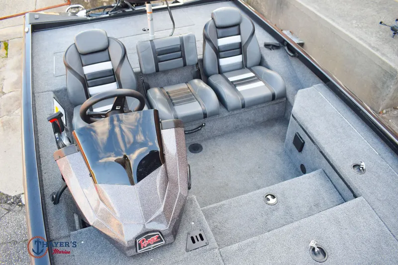 Slide: The Image of Ranger RT178 2024 - 15