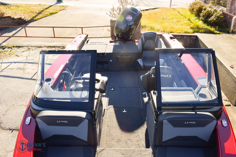 Slide: The Image of Lund 1775 Crossover XS 2026 - 15