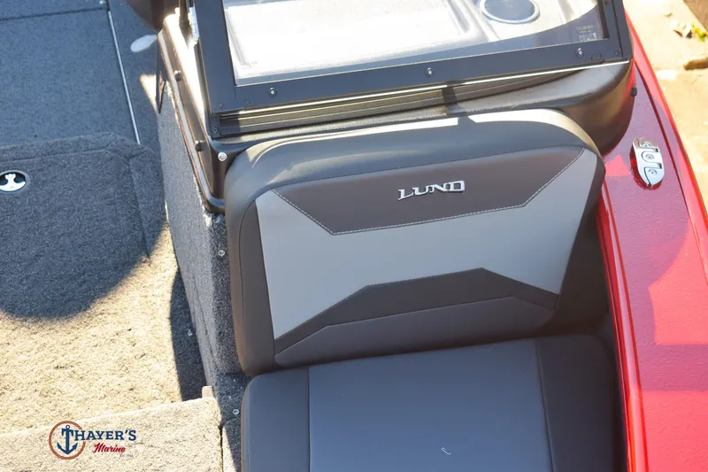 Slide: The Image of Lund 1775 Crossover XS 2026 - 16