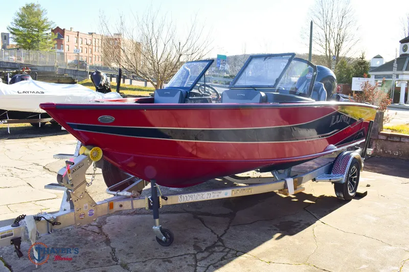 Slide: The Image of Lund 1775 Crossover XS 2026 - 29