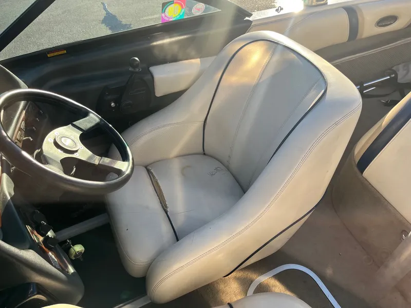 Slide: The Image of Malibu Response LX 2000 - 20