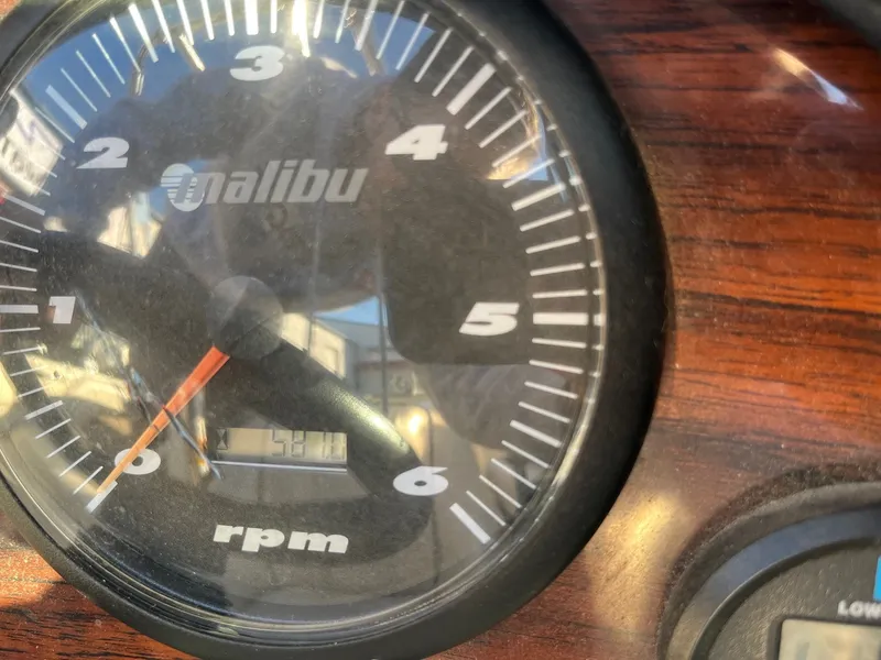 Slide: The Image of Malibu Response LX 2000 - 23