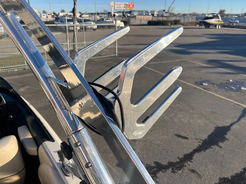 Slide: The Image of Malibu Response LX 2000 - 27