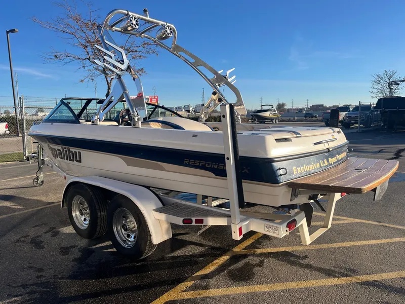 Slide: The Image of Malibu Response LX 2000 - 7