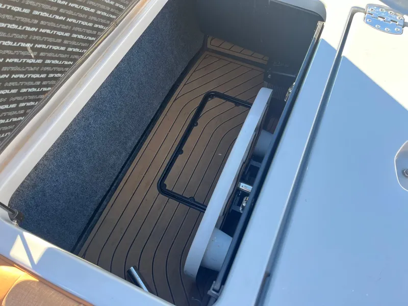 Slide: The Image of Nautique G23 2022 - 38