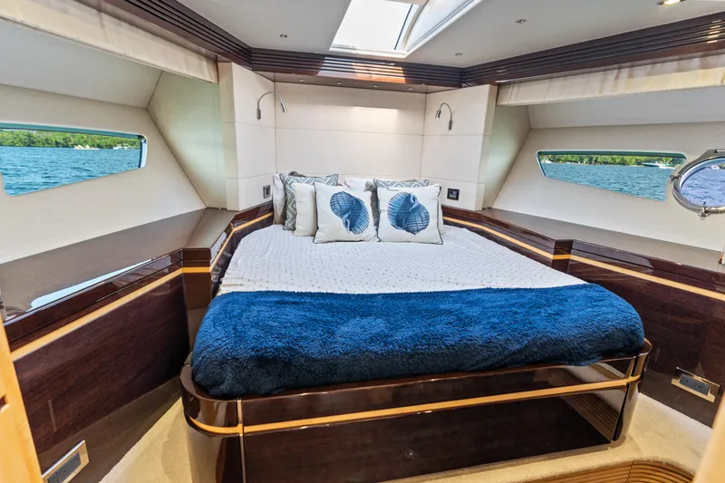 Slide: The Image of Sunseeker 68 Sport Yacht 2014 - 60