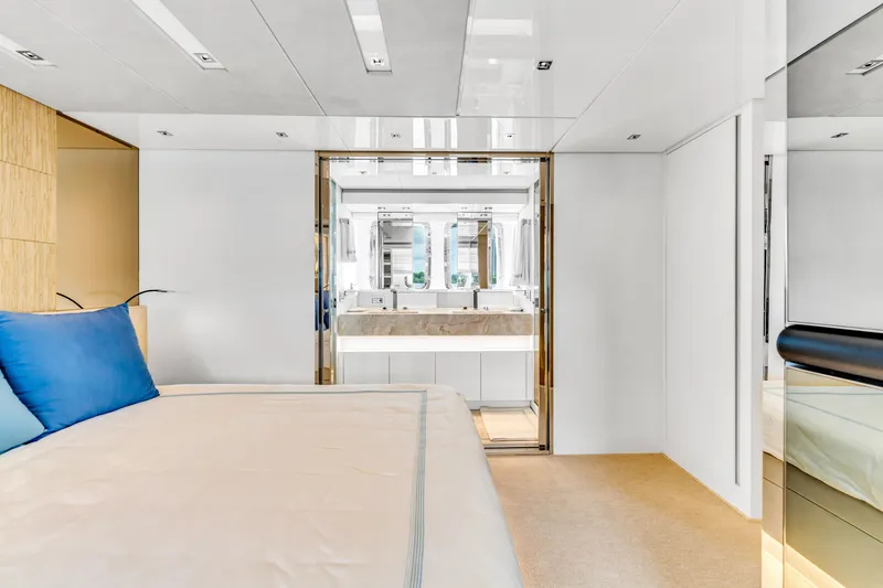 Slide: The Image of Luxurious bedroom in Sanlorenzo SL78 yacht, year 2018. - 31