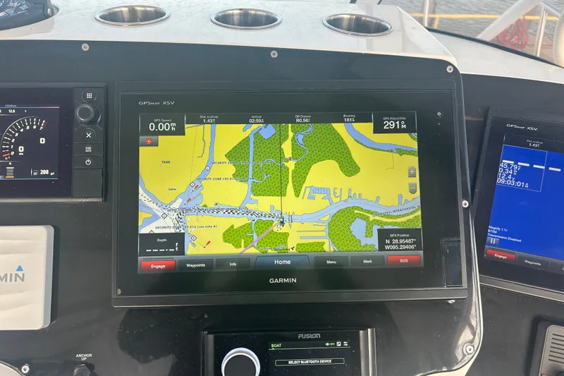 Slide: The Image of Garmin GPS display on 2007 Fountain 38 Sportfish Cruiser OB boat dashboard. - 27