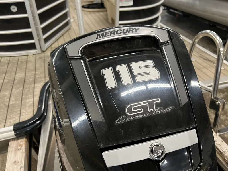 Slide: The Image of Sylvan Mirage Cruise 8520 2018 - 15