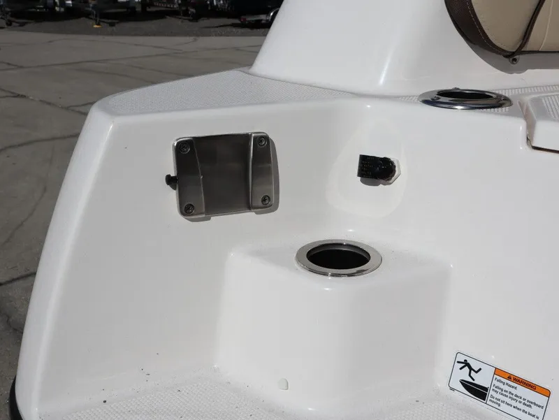 Slide: The Image of Yamaha 252 FSH Sport 2026 - 11