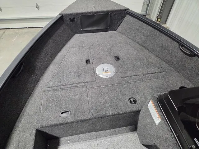 Slide: The Image of Lund 1650 Rebel XL SS 2026 - 15