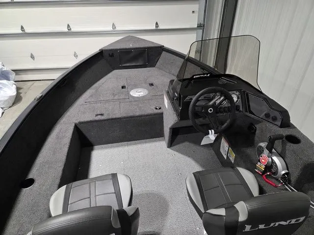 Slide: The Image of Lund 1650 Rebel XL SS 2026 - 9