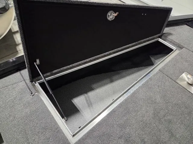 Slide: The Image of Lund 1875 Pro-V Bass XS 2026 - 20