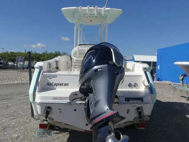 Slide: The Image of Robalo R230 Center Console 2022 - 5