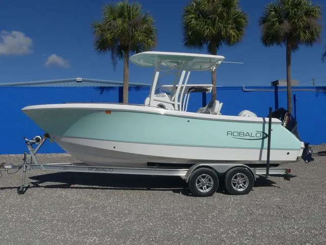 Slide: The Image of Robalo R230 Center Console 2022 - 7
