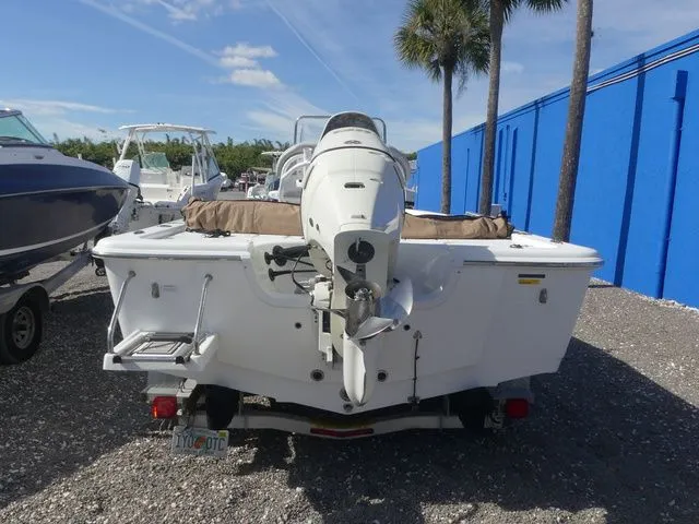 Slide: The Image of Sea Pro 208 2020 - 5