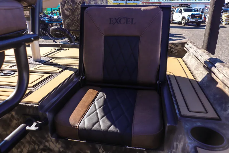Slide: The Image of 2026 Excel 220 Bay Pro Elite boat seat with diamond-patterned upholstery. - 13