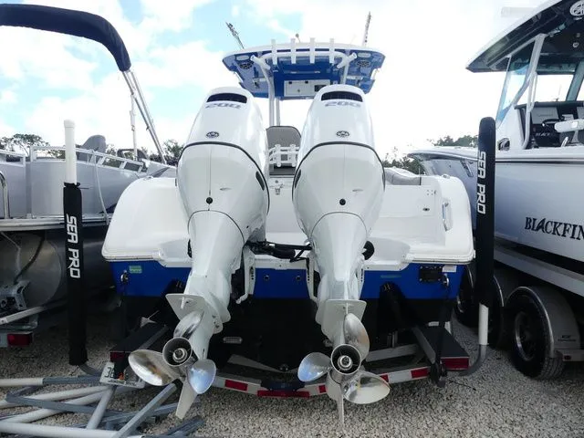 Slide: The Image of Sea Pro 259 Center Console 2021 - 3