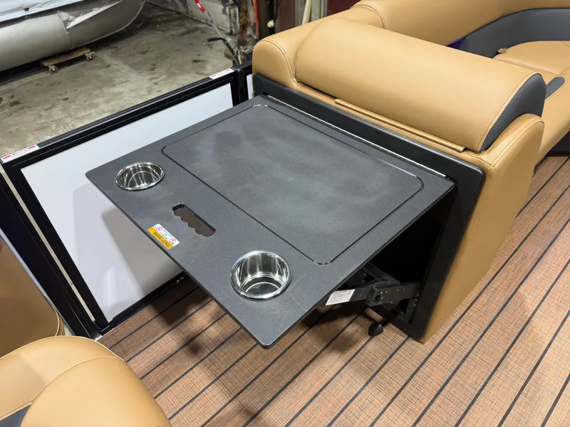 Slide: The Image of Bentley Pontoons Legacy 220 Swingback & Honda 4-Stroke EFI 2026 - 27