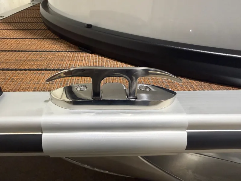 Slide: The Image of Bentley Pontoons Legacy 220 Swingback & Honda 4-Stroke EFI 2026 - 36