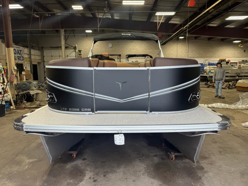 Slide: The Image of Tahoe LTZ 2385 Cruise Rear Bench (CRB) & Honda 4-Stroke EFI 2026 - 33