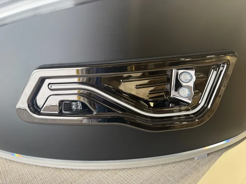 Slide: The Image of Tahoe LTZ 2385 Cruise Rear Bench (CRB) & Honda 4-Stroke EFI 2026 - 34