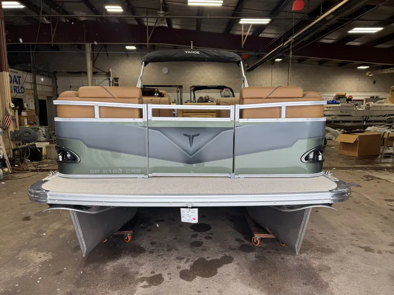 Slide: The Image of Tahoe Sport CRB 2180 Cruise Rear Bench & 4-Stroke 2026 - 35