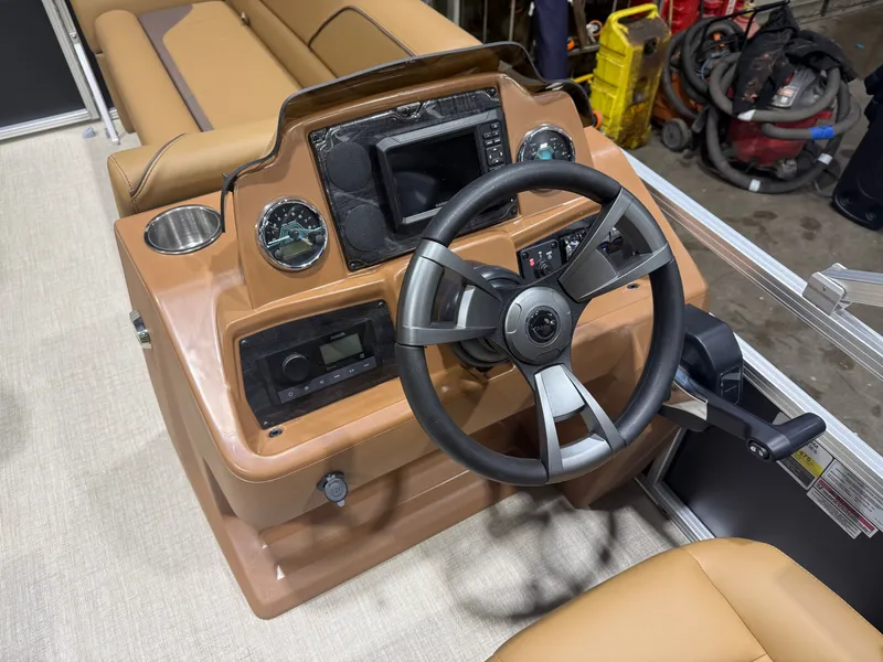 Slide: The Image of Tahoe Sport 1980 Cruise Rear Bench (CRB) & Honda 4-Stroke EFI 2026 - 11
