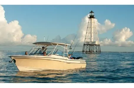 Slide: The Image of Grady-White Freedom 285 2015 - 19