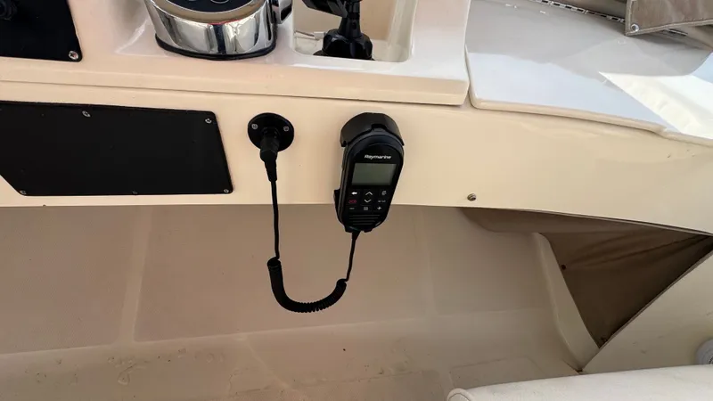 Slide: The Image of Flybridge Upper Helm - 19