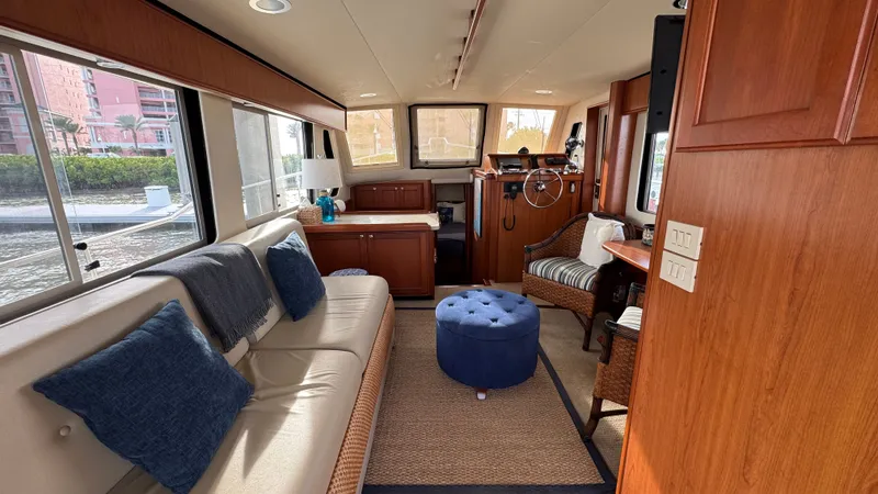 Slide: The Image of Salon looking forward - 32