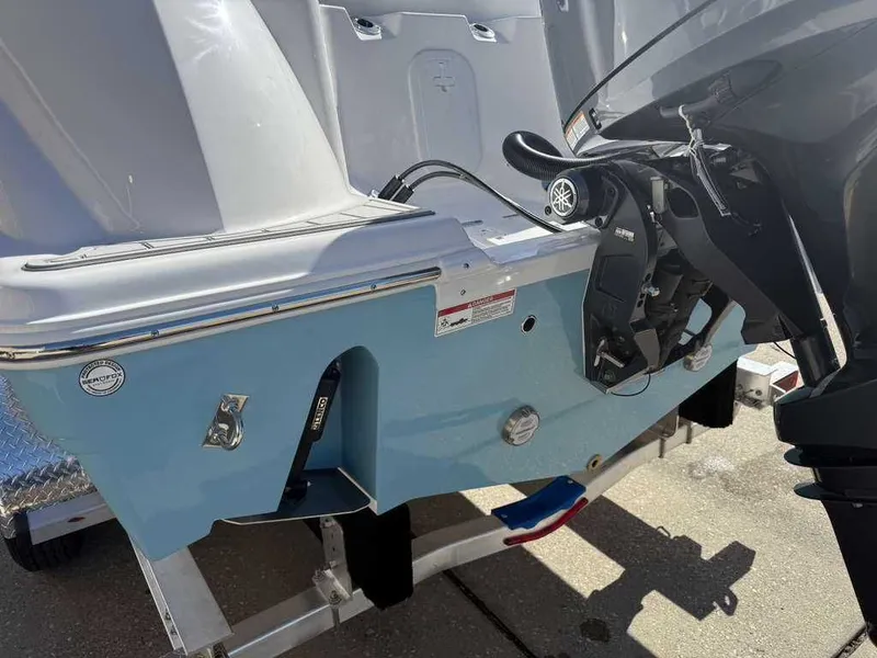 Slide: The Image of Sea Fox 228 Commander 2026 - 1