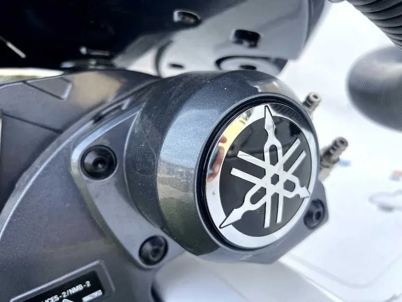 Slide: The Image of Sea Fox 228 Commander 2026 - 4