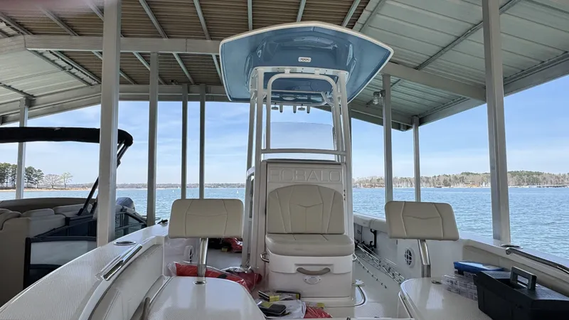 Slide: The Image of Robalo 226 2026 - 11