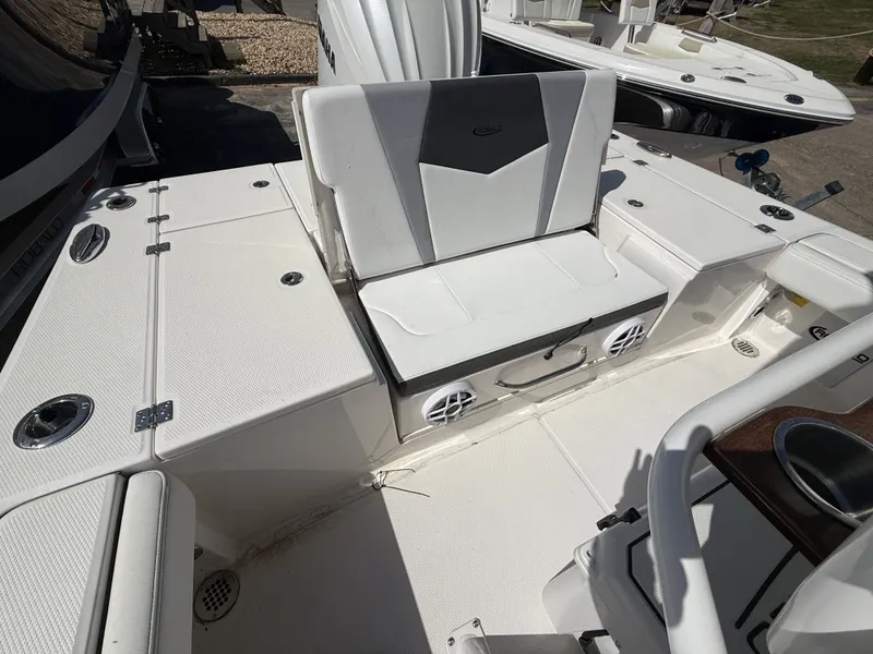 Slide: The Image of Interior of the 2026 Robalo 246 Cayman boat. - 8