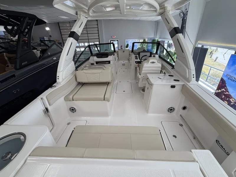 Slide: The Image of Interior view of 2026 Robalo 257 Dual Console boat. - 15