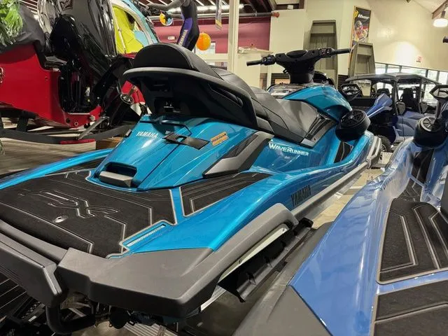 Slide: The Image of Yamaha FX Cruiser SVHO 2026 - 3