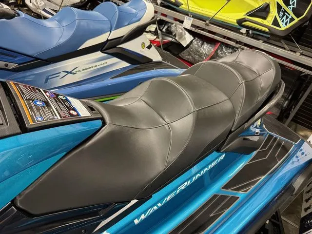 Slide: The Image of Yamaha FX Cruiser SVHO 2026 - 5