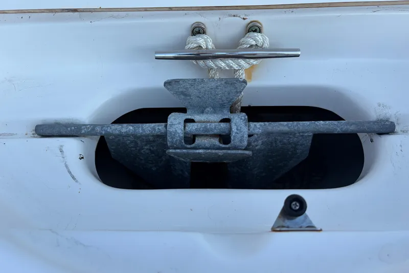 Slide: The Image of Anchor and cleat on 2018 Tidewater 210 LXF boat. - 7