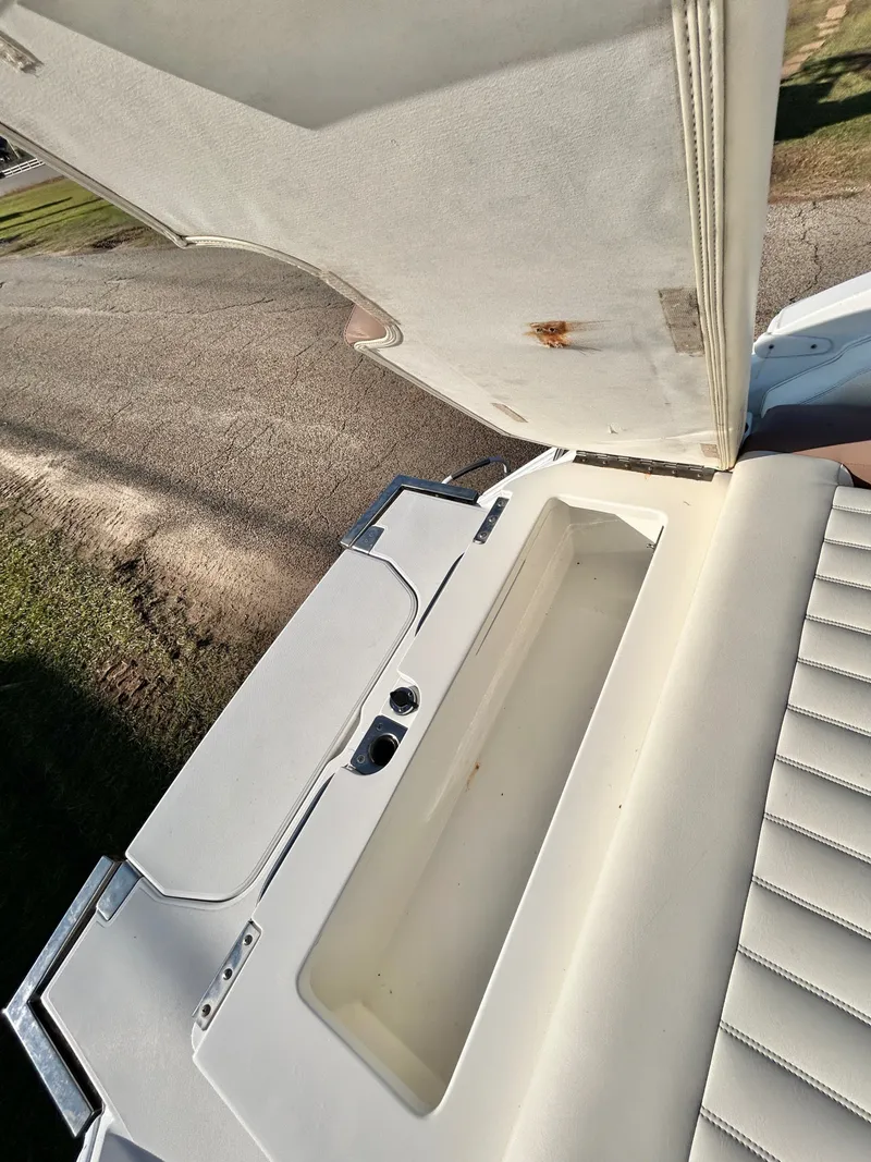 Slide: The Image of Cobalt 24SD 2013 - 42