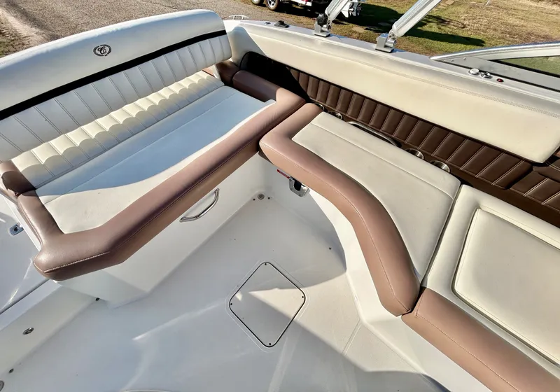 Slide: The Image of Cobalt 24SD 2013 - 44